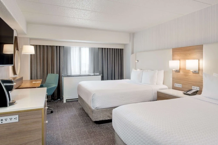 Deluxe Quadruple room