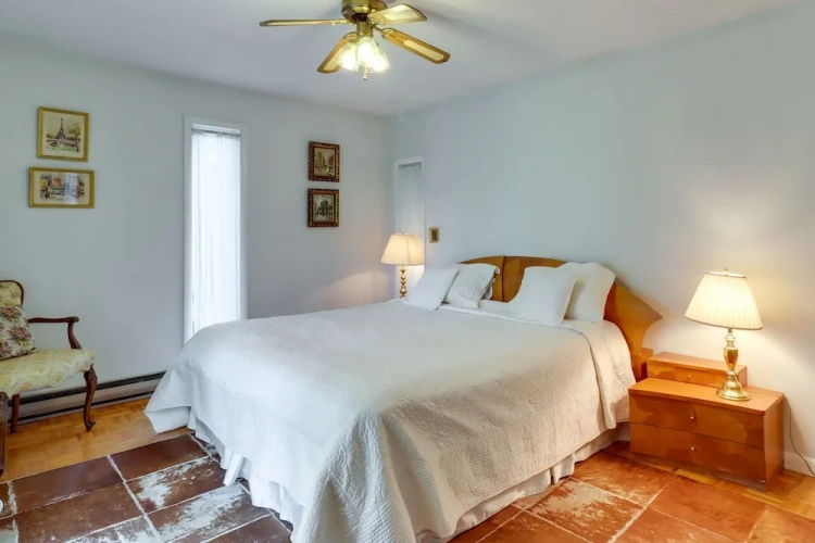 3 Bedrooms Cottage