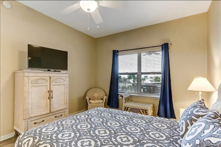 Ocean Park Condo - 2 Br Condo