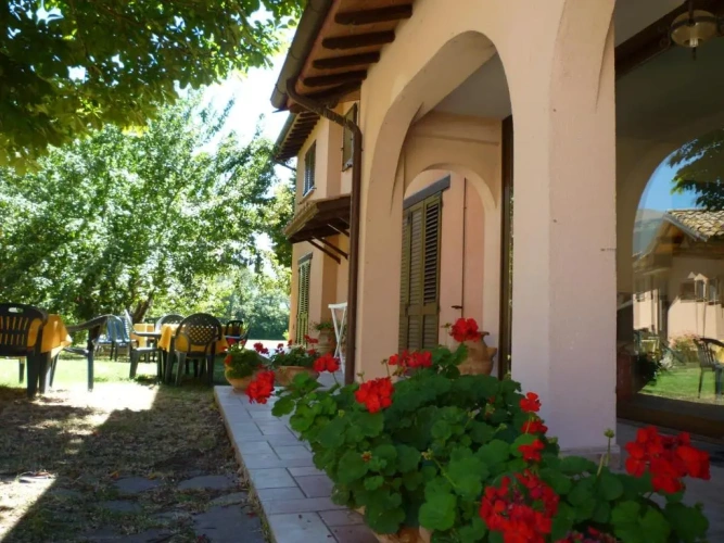 2 Bedrooms Cottage