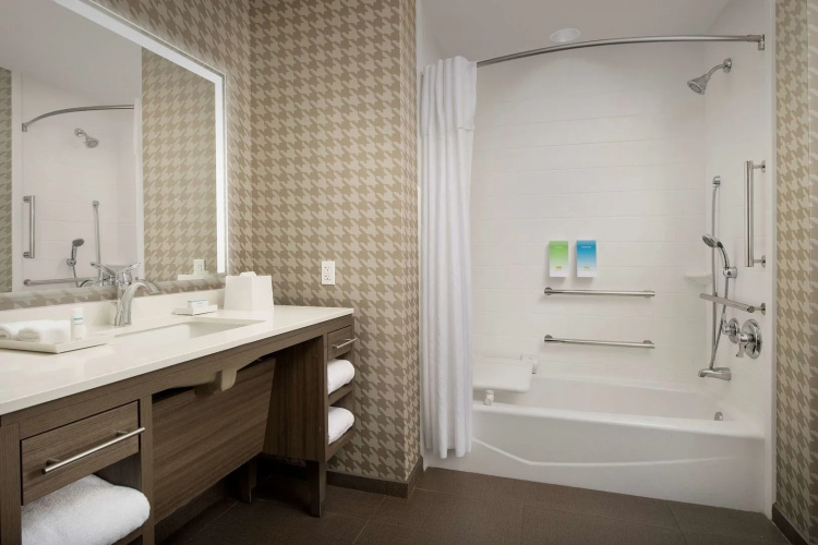 Home2 Suites by Hilton Clovis Fresno Airport
