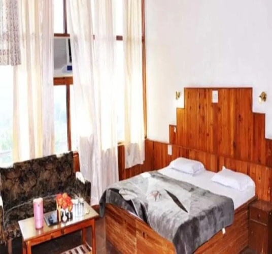 Mid Way Resort