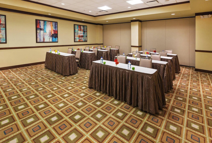 Holiday Inn Express & Suites Downtown Fort Worth photo 33