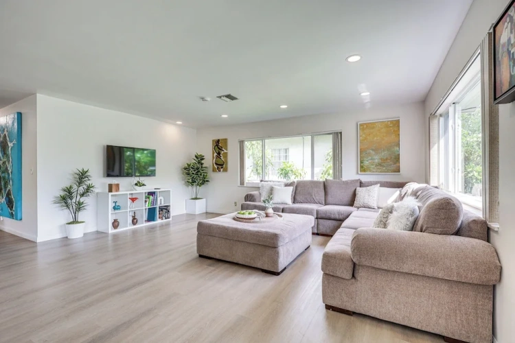 3 Bedrooms Cottage