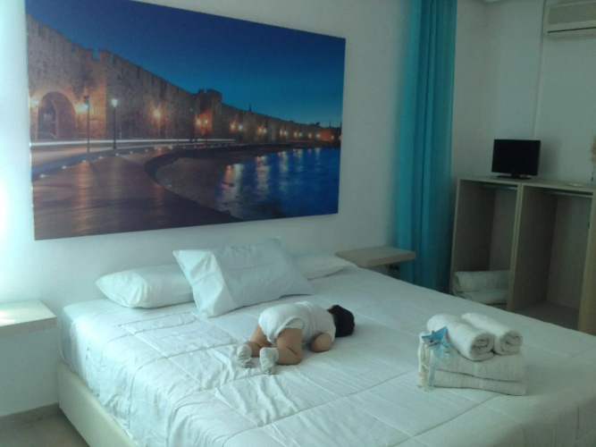 Lefka Hotel, Apartments & Studios