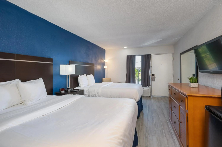 Motel 6 – Altamonte Springs, FL