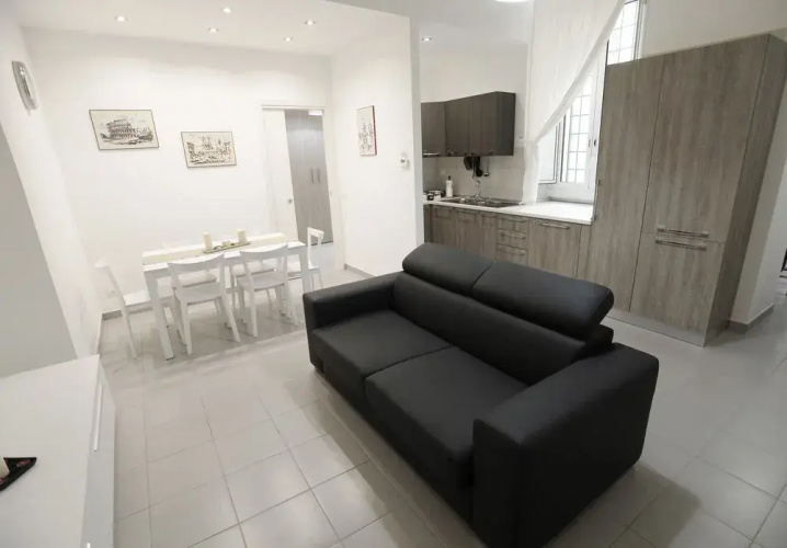Laterano White Home - Colosseo