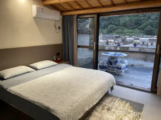 Yuli Linhe Xiaoyuan Homestay