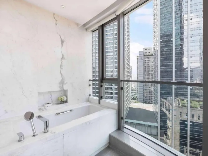 Quadruple Apartment with city view