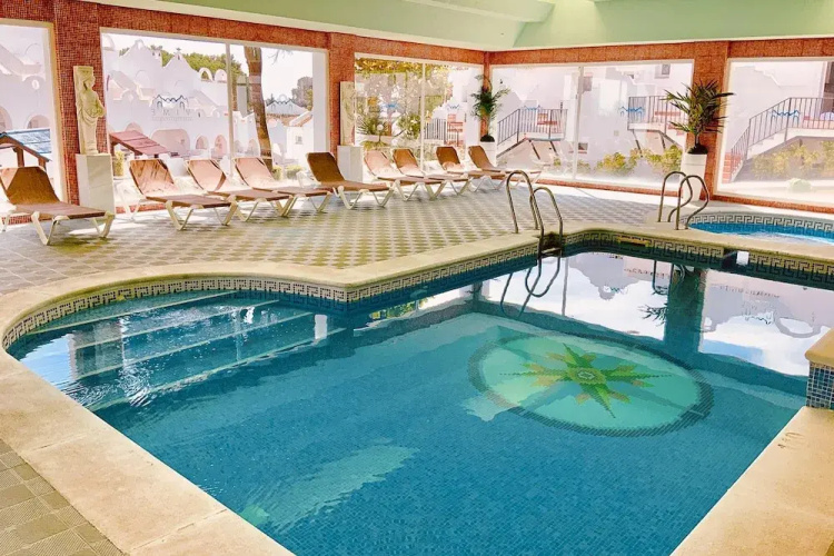 Marbella Resort 7 Pool Whirlpool Sauna