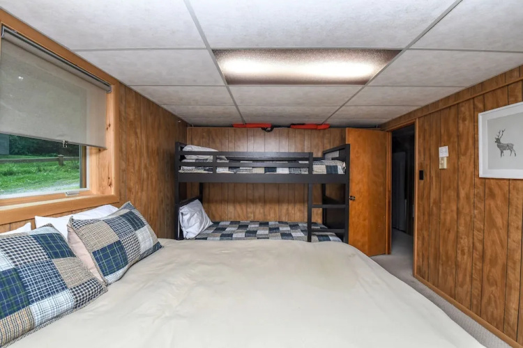 Fox Den 3 Bedroom House