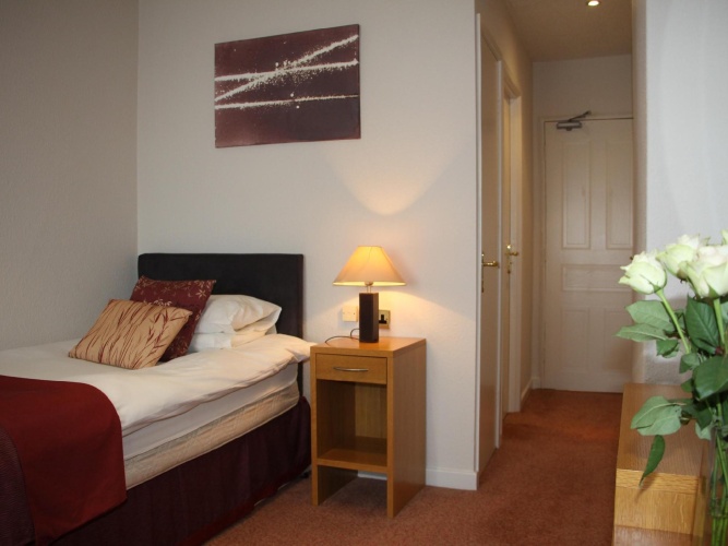 Standard Single room
