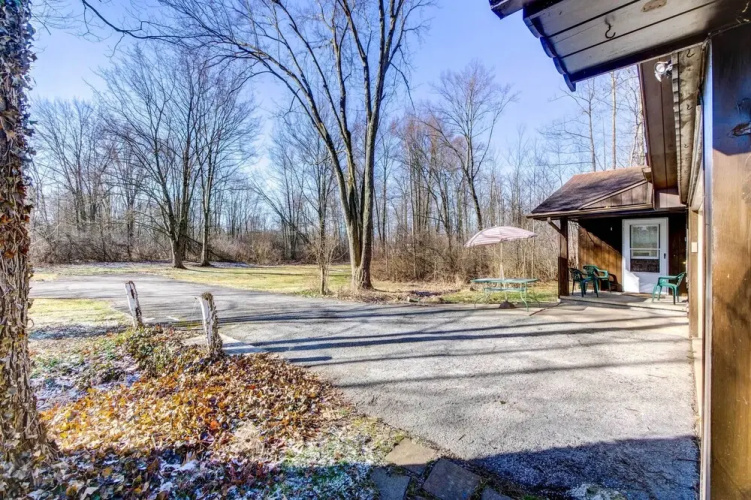 Pet-friendly Youngstown Cottage w/ Yard