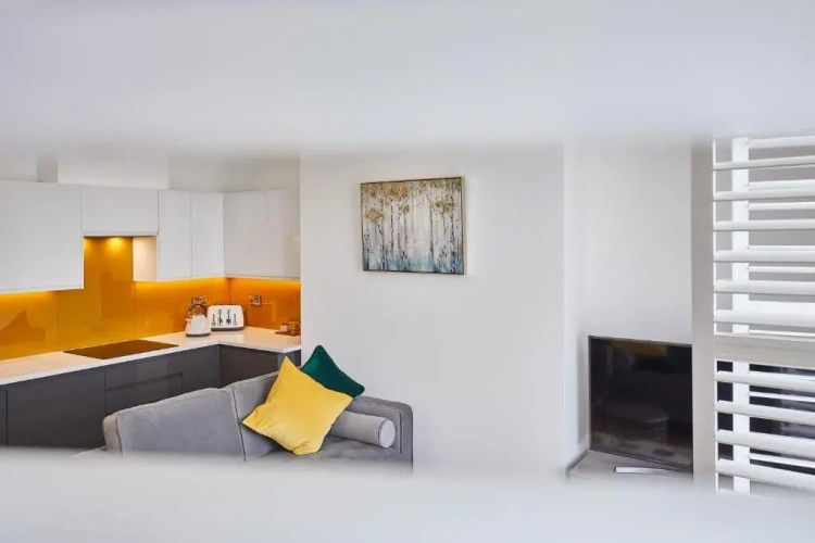 Apartment with sea view