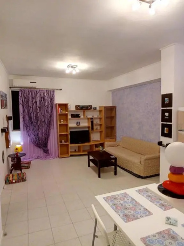 Small apartment 10 min (walk) from Piraeus port