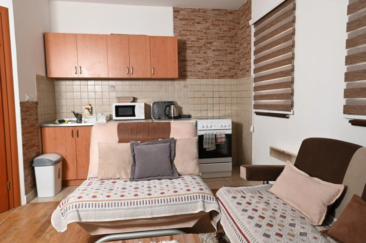 Apartment Tom