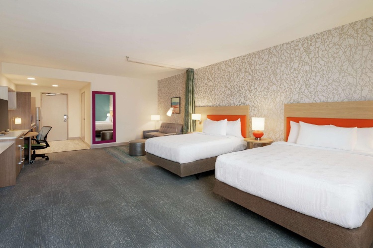 Quadruple Studio