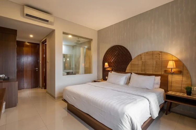 Premium room with balcony