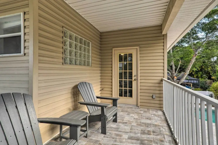 Modern Clearwater Home w/ Deck: 9 Mi to Beach