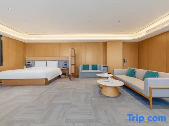 Deluxe Double Suite