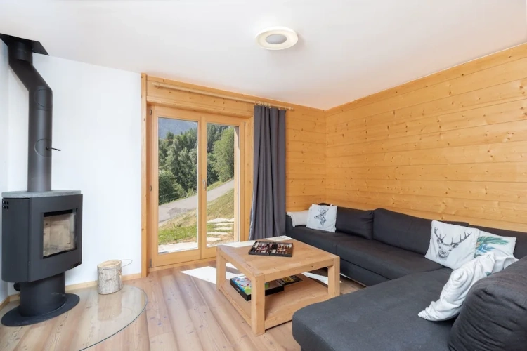 3 Bedrooms Sextuple Chalet