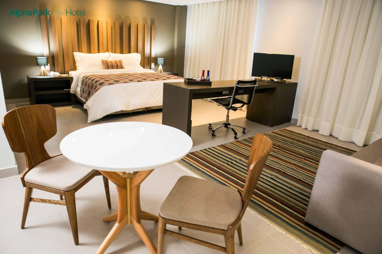 AlphaPark Hotel