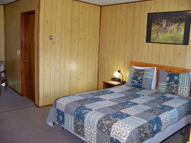Stardust Motel