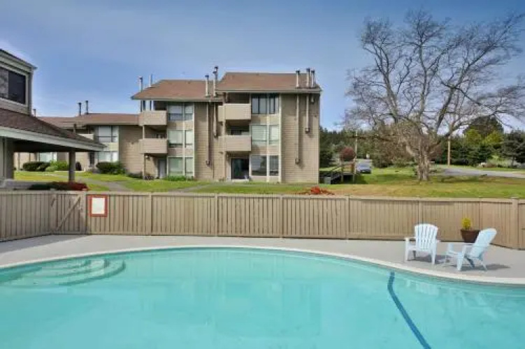 187 - Mutiny Bay Condo