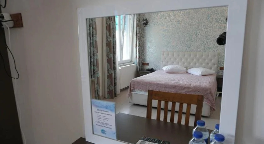 Pyrgos Hotel
