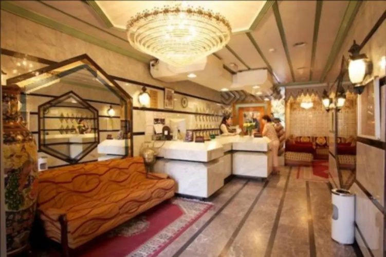 Amalay Hotel
