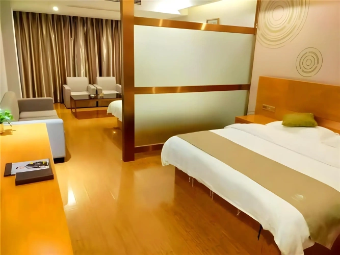 GreenTree Inn Ningbo Hangzhou Wan New District Lishi Square Business Hotel