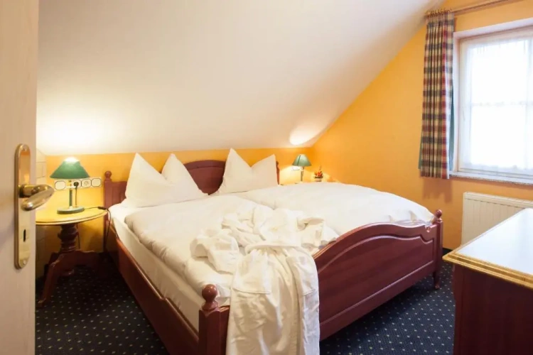 1 Bedroom Apartment with balcony