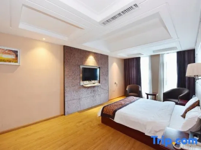 1 Bedroom Suite