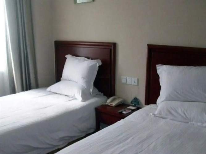 GreenTree Inn