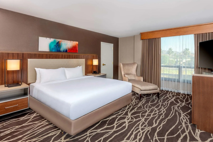 DoubleTree by Hilton Hotel San Bernardino