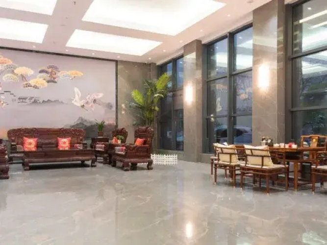 Zhongzhou Hotel