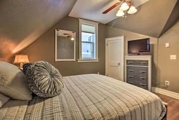 2 Bedrooms Cottage