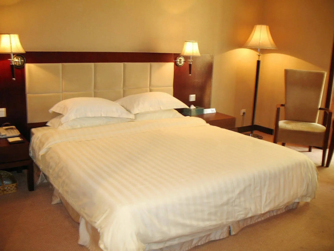Jingming Hotspring Holiday Resort