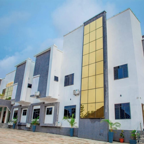 Elegant Suites By Golden Bide Jos - Jos