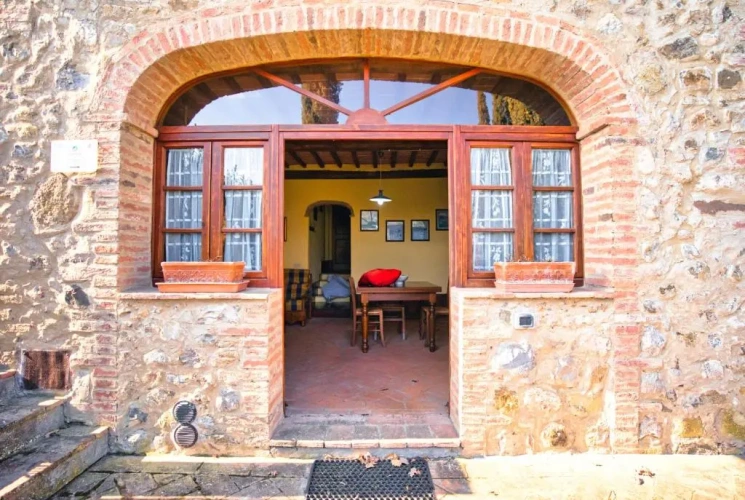 2 Bedrooms Cottage