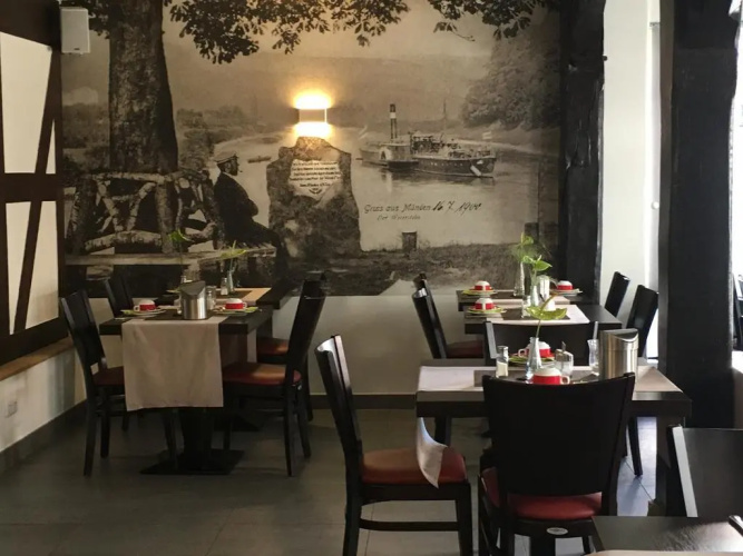 Fachwerk-Hotel Eisenbart