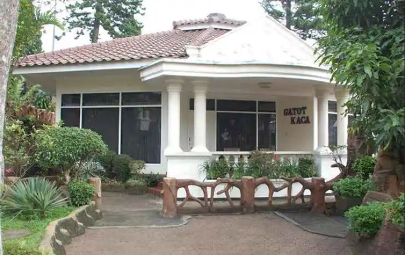 展玉德格拉比卢会议型酒店(Cianjur Delaga Biru Convention Hotel)