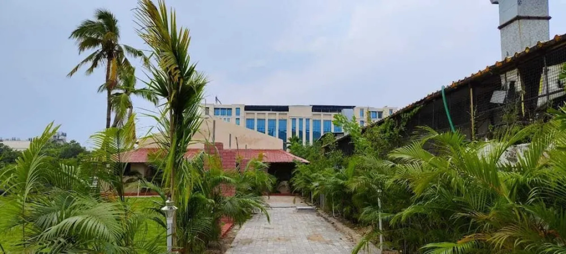 Omr Grand Inn
