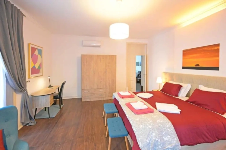 Superior Double room with city view