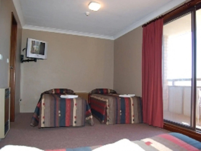Southern Cross Motor Inn