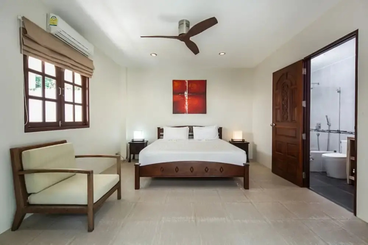 4 Bedroom Pool Villa Near Samrong Beach