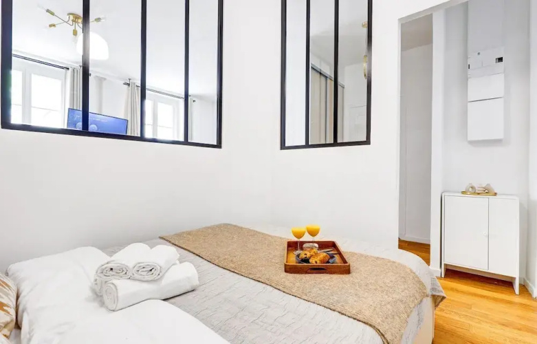 Elegant 1BR by Eiffel - Sleeps 4