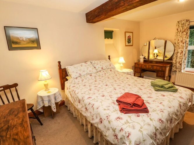 Crescent Cottage