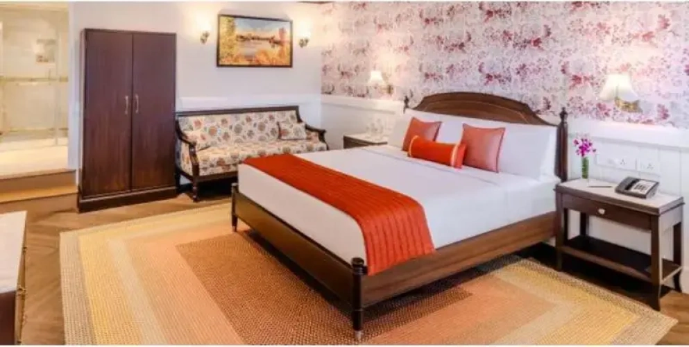 Standard Suite