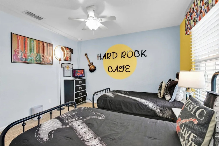 2574 Archfeld Blvd
